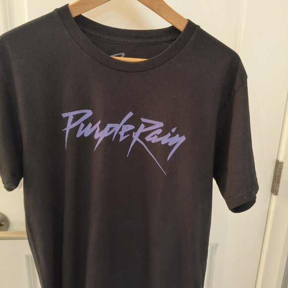 Prince Purple Rain T-Shirt Sz. Medium-Black Purple Spell Out Vintage concert - Picture 5 of 10